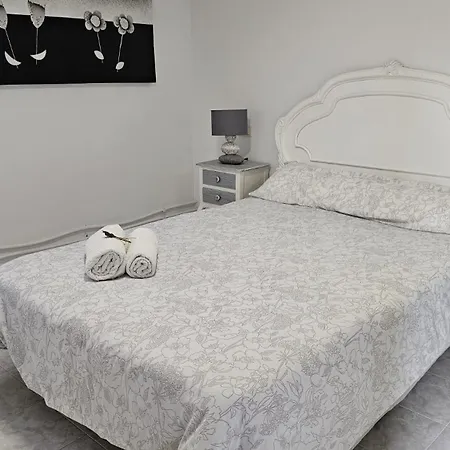 公寓 Area Pequena Atico 马尔皮卡